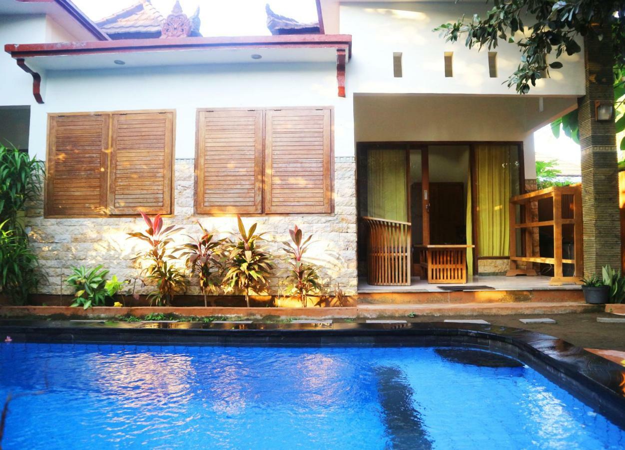 Susan Bungalow Gili Air Exterior photo